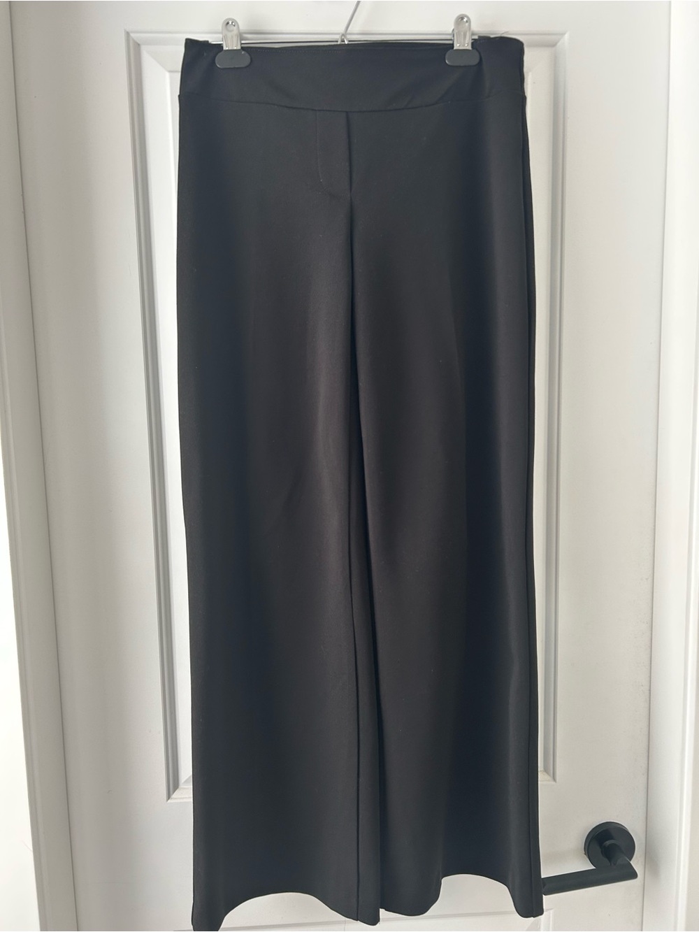 Le Chateau Black Wide-Leg Pull-On Pants
